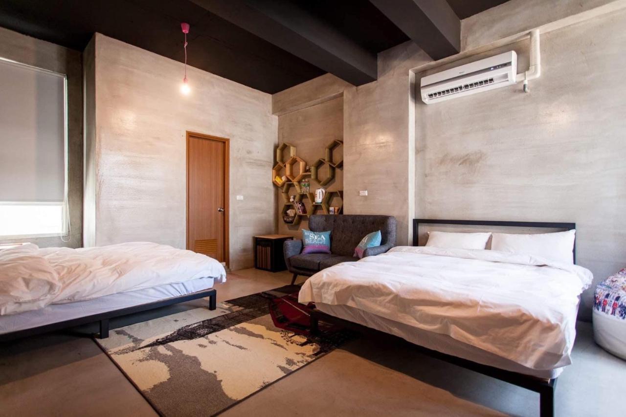 40Inn Backpackers Warehouse Taitung Bagian luar foto