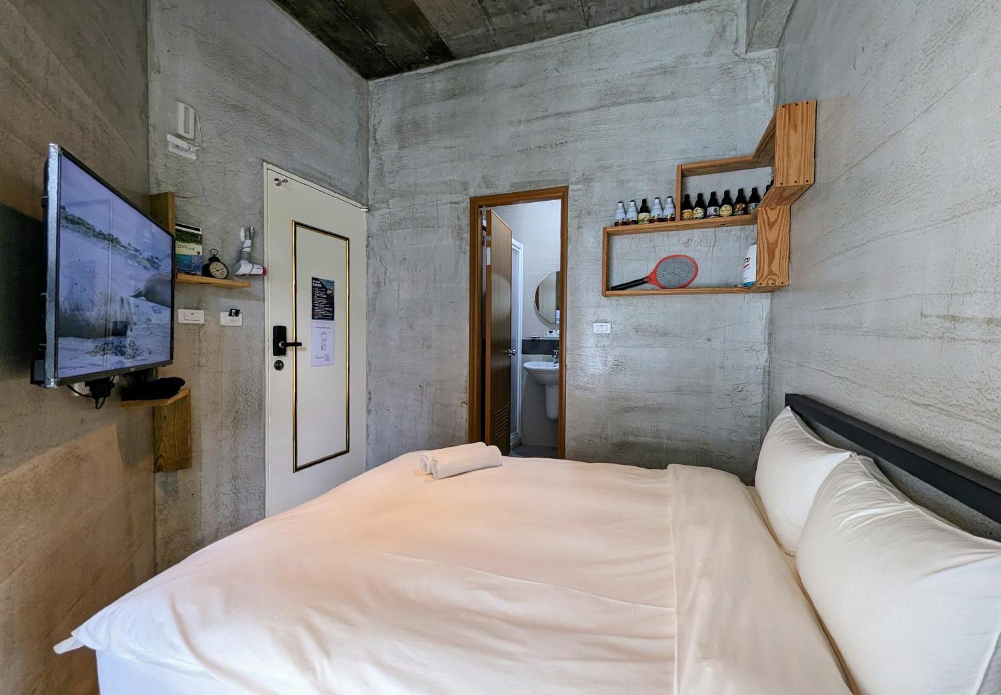 40Inn Backpackers Warehouse Taitung Bagian luar foto