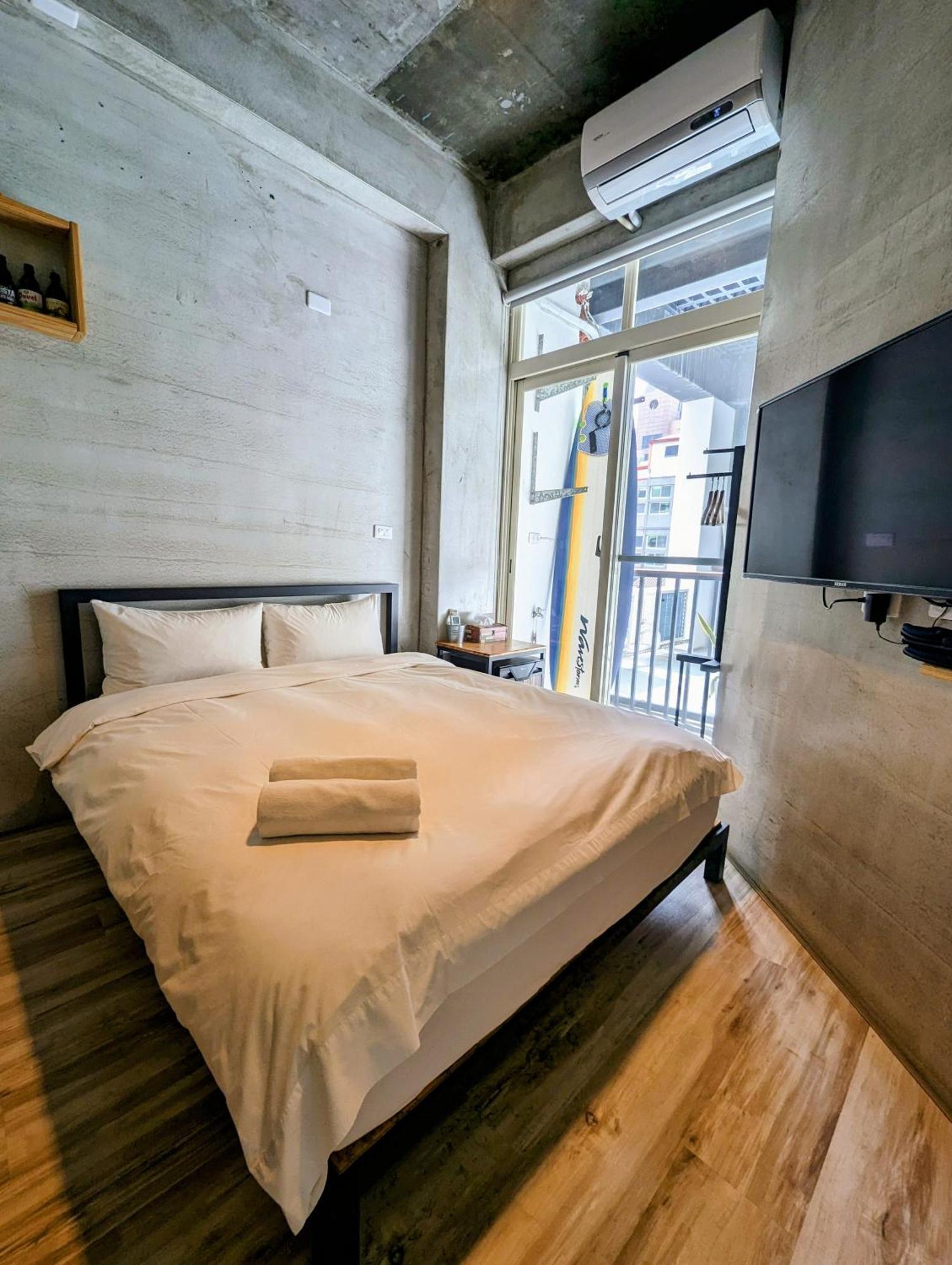 40Inn Backpackers Warehouse Taitung Ruang foto