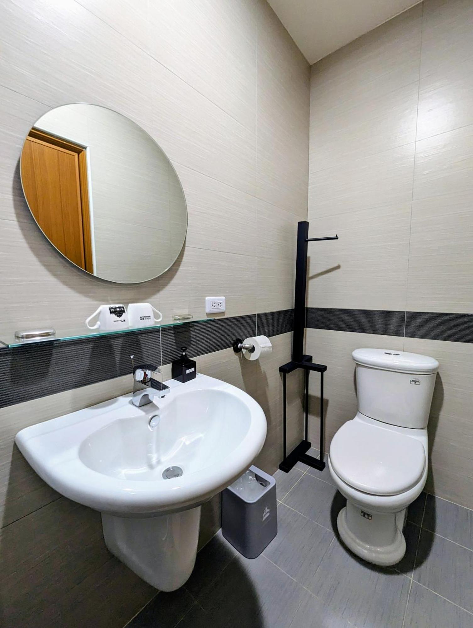 40Inn Backpackers Warehouse Taitung Ruang foto