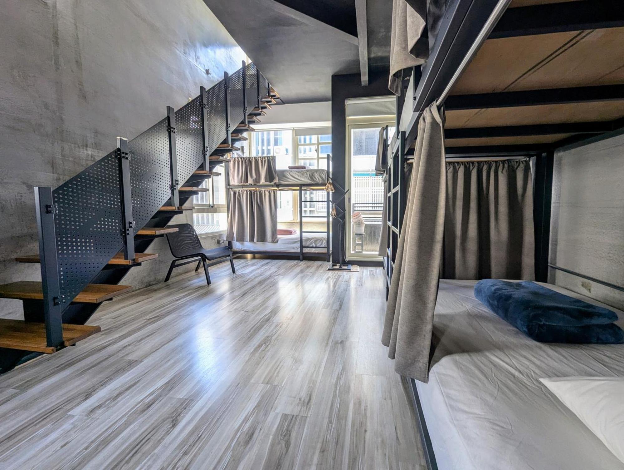 40Inn Backpackers Warehouse Taitung Bagian luar foto